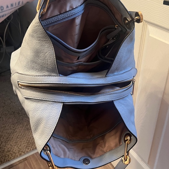 Michael Kors Raven Light Blue Pebbled Leather Large Shoulder Bag - Picture 4 of 13